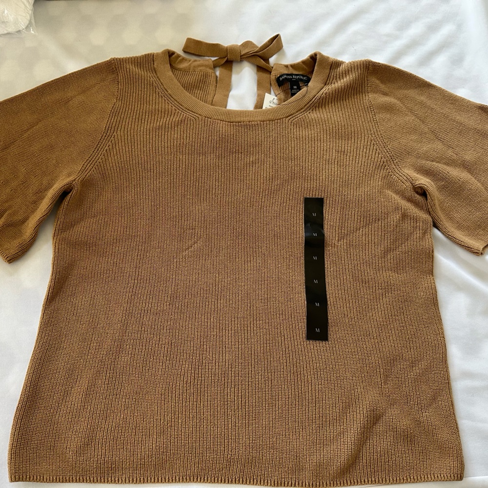 NWT Banana Republic Women’s Top Medium